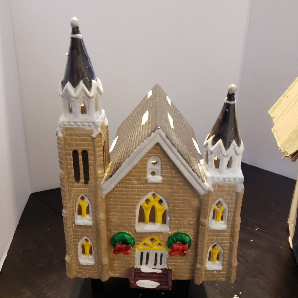 Department 56 Trinity Church NO LIGHT CORD
